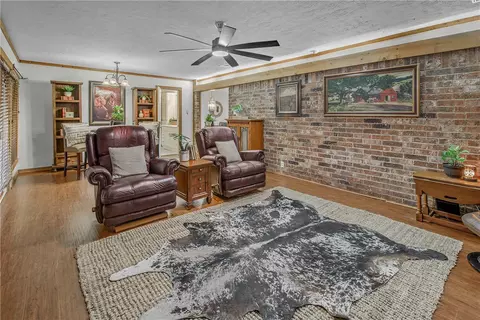 3802 Kelli Ln, Bryan, TX 77802 photo 5