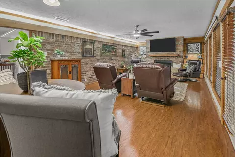 3802 Kelli Ln, Bryan, TX 77802 photo 8