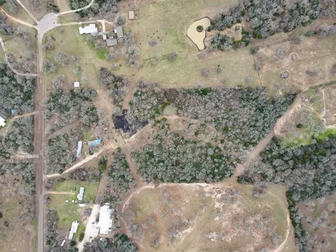 8657 Burch Ln, Bryan, TX 77808 photo 6