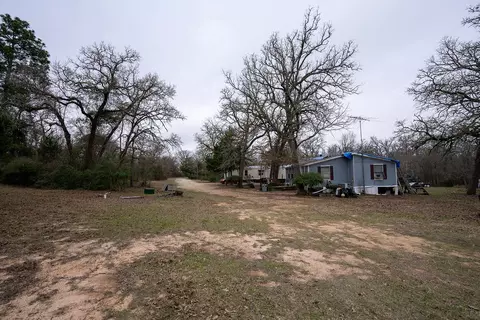 8657 Burch Ln, Bryan, TX 77808 photo 11