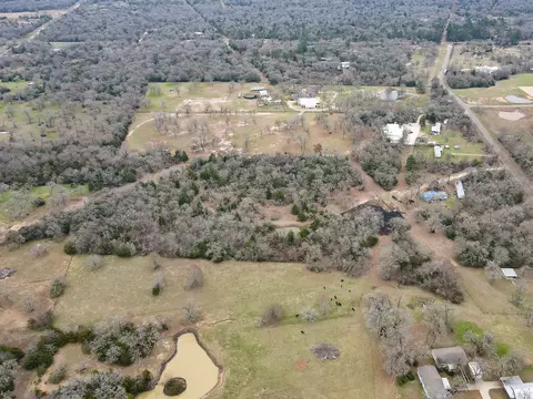 8657 Burch Ln, Bryan, TX 77808 photo 3