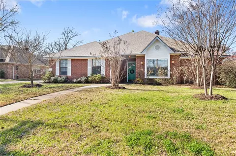 3002 Welsh Ave, College Station, TX 77845