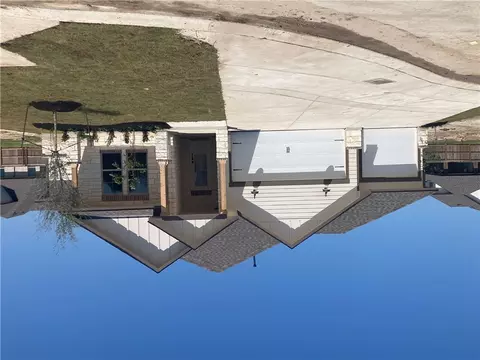4322 Erika Ct, College Station, TX 77845
