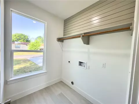 218 Plum St, Bryan, TX 77803 photo 18