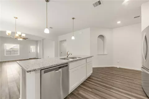 5239 Montague Loop, Bryan, TX 77807 photo 10