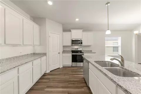 5239 Montague Loop, Bryan, TX 77807 photo 11