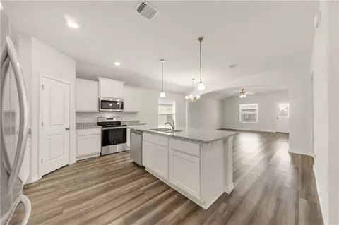 5239 Montague Loop, Bryan, TX 77807 photo 3