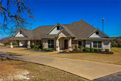 13853 Alacia Ct, College Station, TX 77845