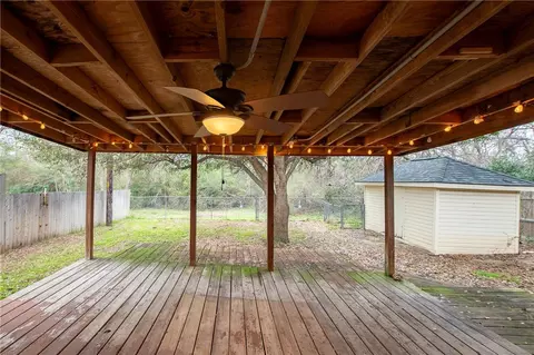 4103 Willow Oak St, Bryan, TX 77802 photo 3