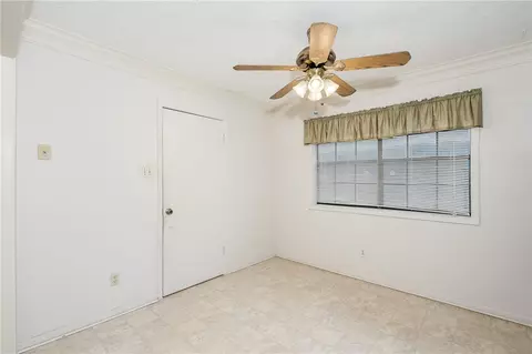 4103 Willow Oak St, Bryan, TX 77802 photo 12