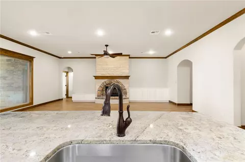 4647 S Stonecrest Ct, Bryan, TX 77808 photo 14