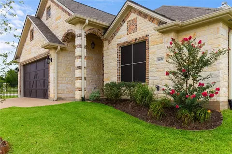 4647 S Stonecrest Ct, Bryan, TX 77808 photo 4