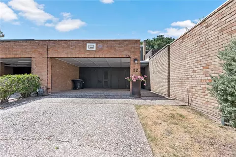 1522 Wolf Run, College Station, TX 77840