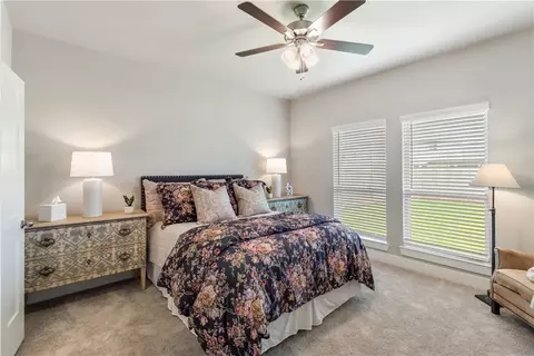 5308 Lyle Pl, Bryan, TX 77807 photo 9