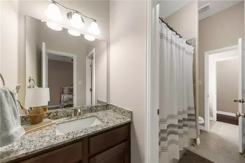 Bath - 2934 Archer Dr, Bryan, TX 77808 photo 4 of 4