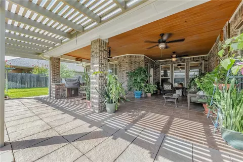 Exterior - 2934 Archer Dr, Bryan, TX 77808 photo 7 of 10