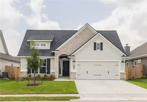 3124 Charge Ln, Bryan, TX 77808