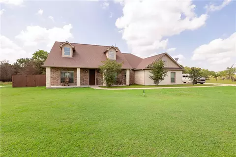 7833 Mapache Ct, Bryan, TX 77808 photo 2