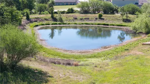 View/Area - 5290 Sandy Point Rd, Bryan, TX 77807 photo 7 of 8