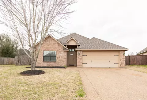 4214 Carnes Ct S, College Station, TX 77845