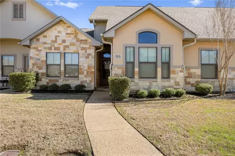 3826 Blackhawk Ln, College Station, TX 77845