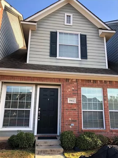 1001 Krenek Tap Road 1902, College Station, TX 77840