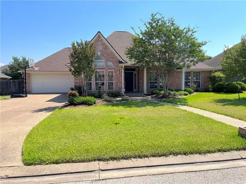 3207 Liesl Ct, College Station, TX 77845