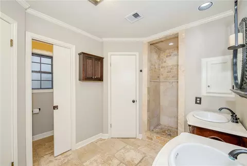 2804 Meadow Briar, Bryan, TX 77802 photo 31