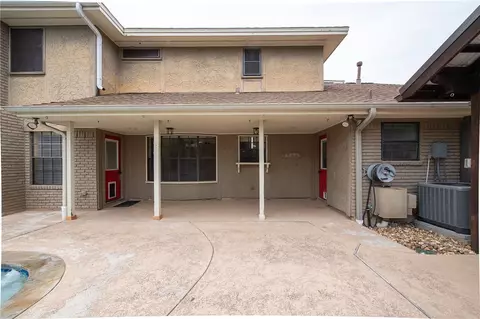 2804 Meadow Briar, Bryan, TX 77802 photo 32