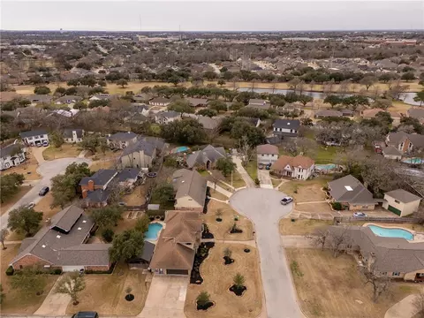 2804 Meadow Briar, Bryan, TX 77802 photo 44