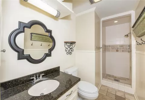 2804 Meadow Briar, Bryan, TX 77802 photo 12