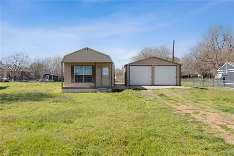 733 County Road 269 E, Somerville, TX 77879