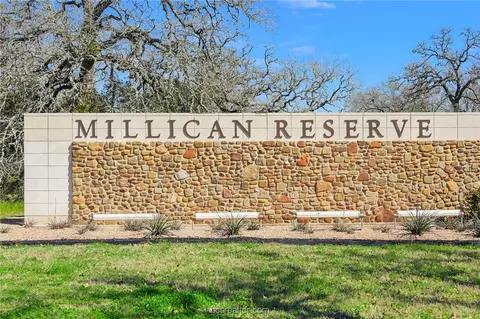 4007 Hollow Ct, College Station, TX 77845