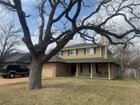 609 Yorkshire Dr, College Station, TX 77845