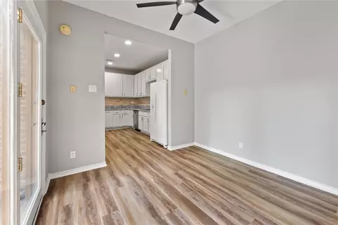 3512 Parkway Ter, Bryan, TX 77802 photo 9