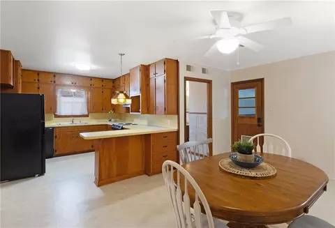 401 May St, Bryan, TX 77802 photo 6