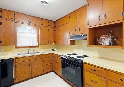 401 May St, Bryan, TX 77802 photo 8