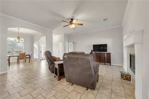 Living - 2912 Alba Ct, Bryan, TX 77808 photo 3 of 4