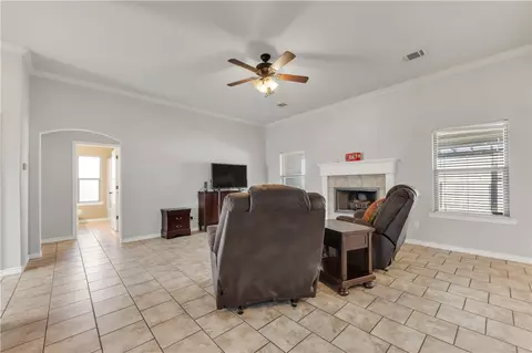 Living - 2912 Alba Ct, Bryan, TX 77808 photo 2 of 4