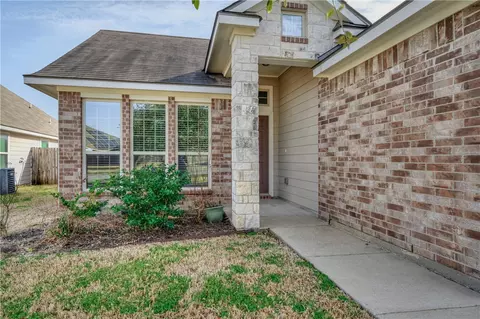 3051 Positano Loop, Bryan, TX 77808 photo 2