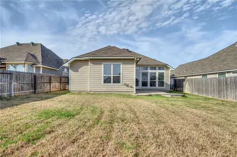 3051 Positano Loop, Bryan, TX 77808 photo 4