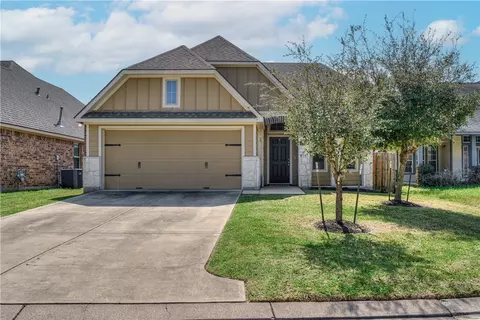 3802 Night Rain Dr, College Station, TX 77845