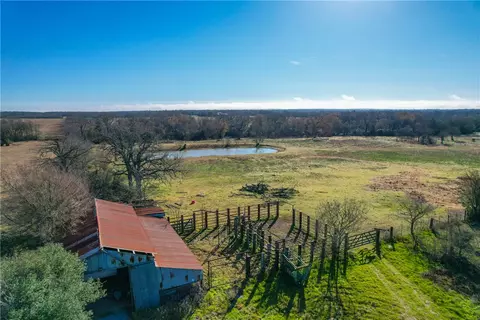 3789 S Fm 46, Franklin, TX 77856