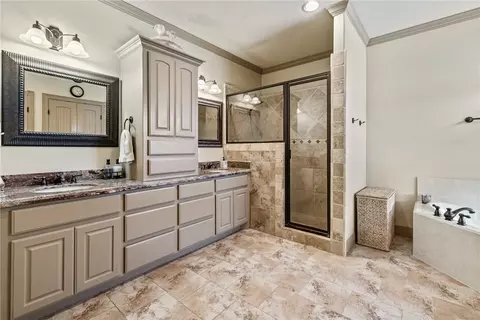 3911 Esquire Ct, Bryan, TX 77808 photo 18