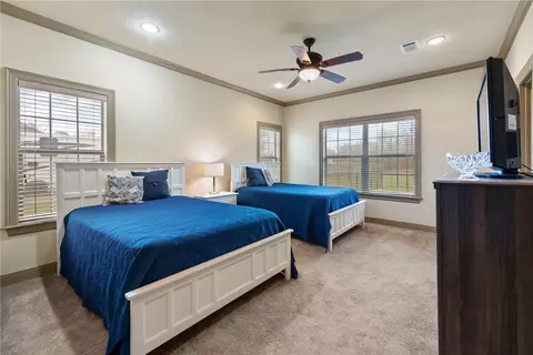 3911 Esquire Ct, Bryan, TX 77808 photo 24
