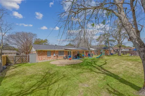 1305 Esther Blvd, Bryan, TX 77802 photo 16