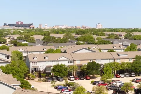 1725 Harvey Mitchell Parkway S 1311, College Station, TX 77840