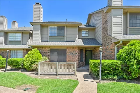2400 Longmire Drive 203, College Station, TX 77845