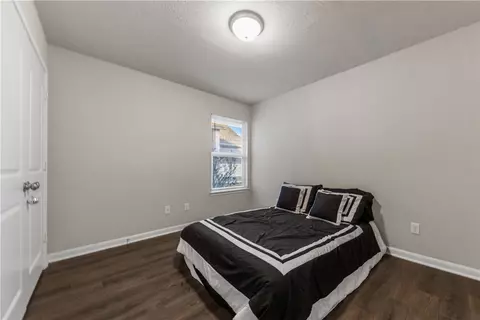 Bedroom - 2028 Shimla Dr, Bryan, TX 77807 photo 3 of 4