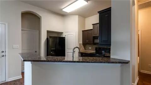 2005 Stubbs Dr, Bryan, TX 77807 photo 9